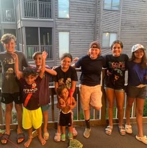 Meet your Posher, Lindsey